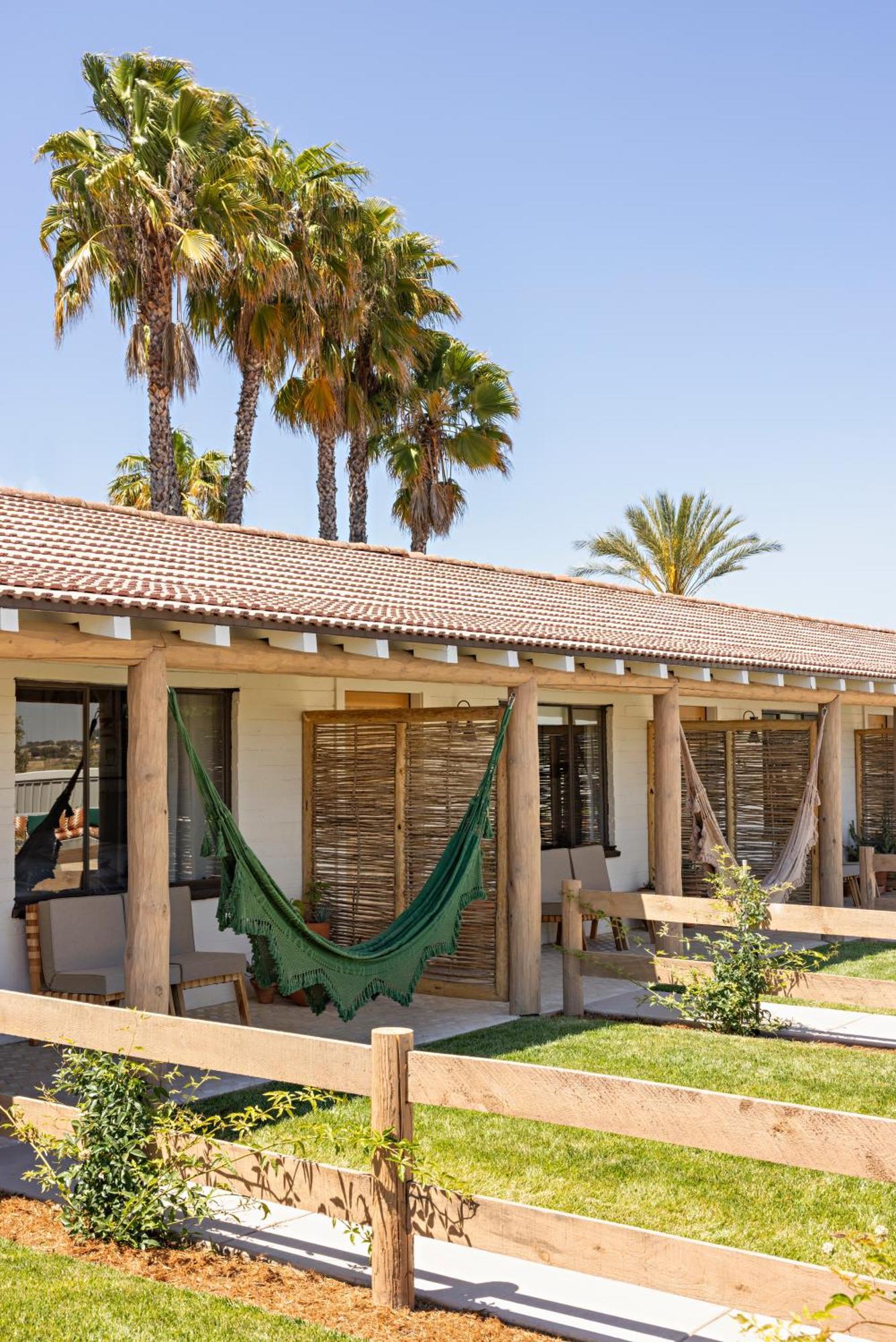 River Lodge Paso - 21 & Over Pool El Paso de Robles Buitenkant foto